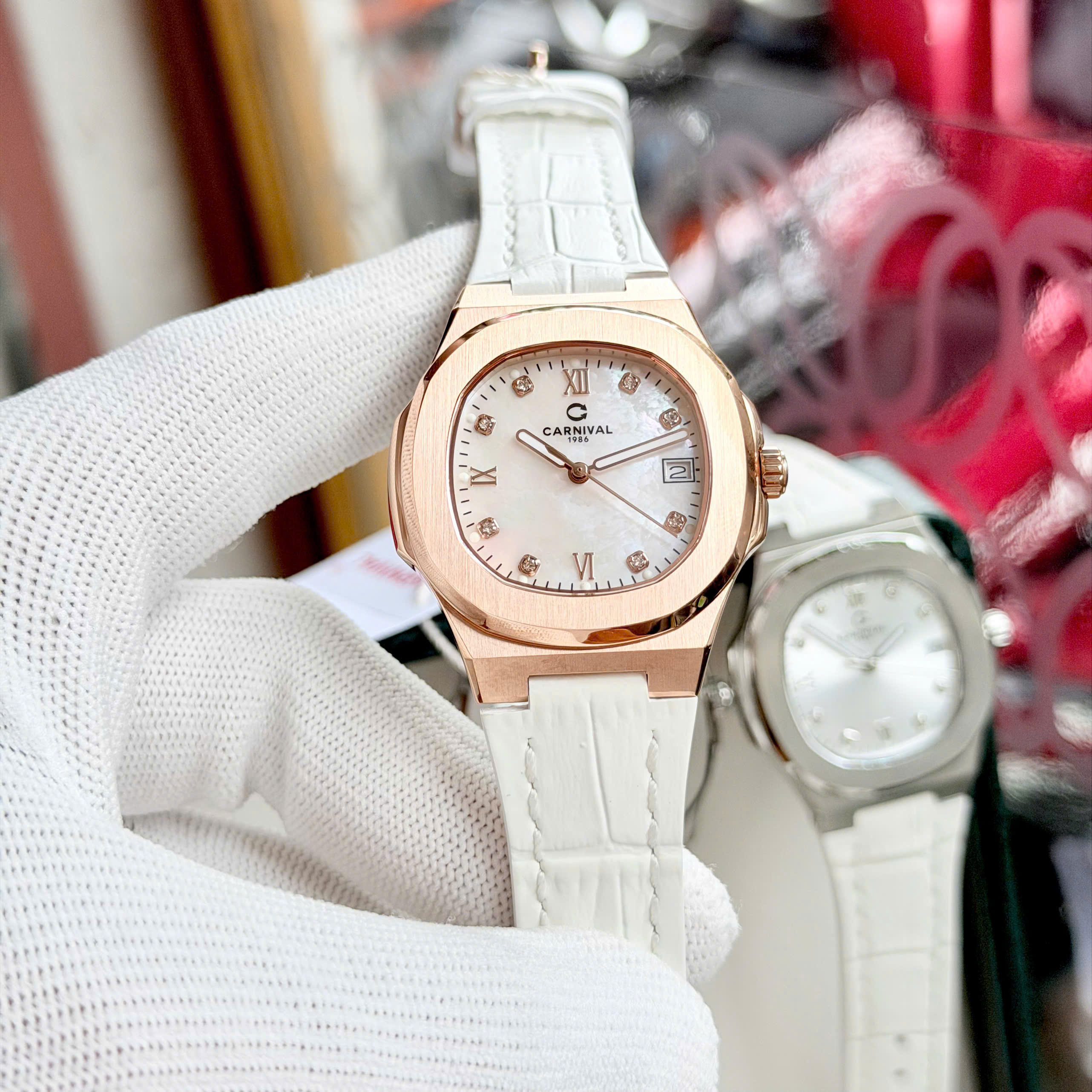 ĐỒNG HỒ NỮ CARNIVAL 8160L VH DD TK QUARTZ 34MM ( XÀ CỪ TRẮNG - DÂY DA TRẮNG )