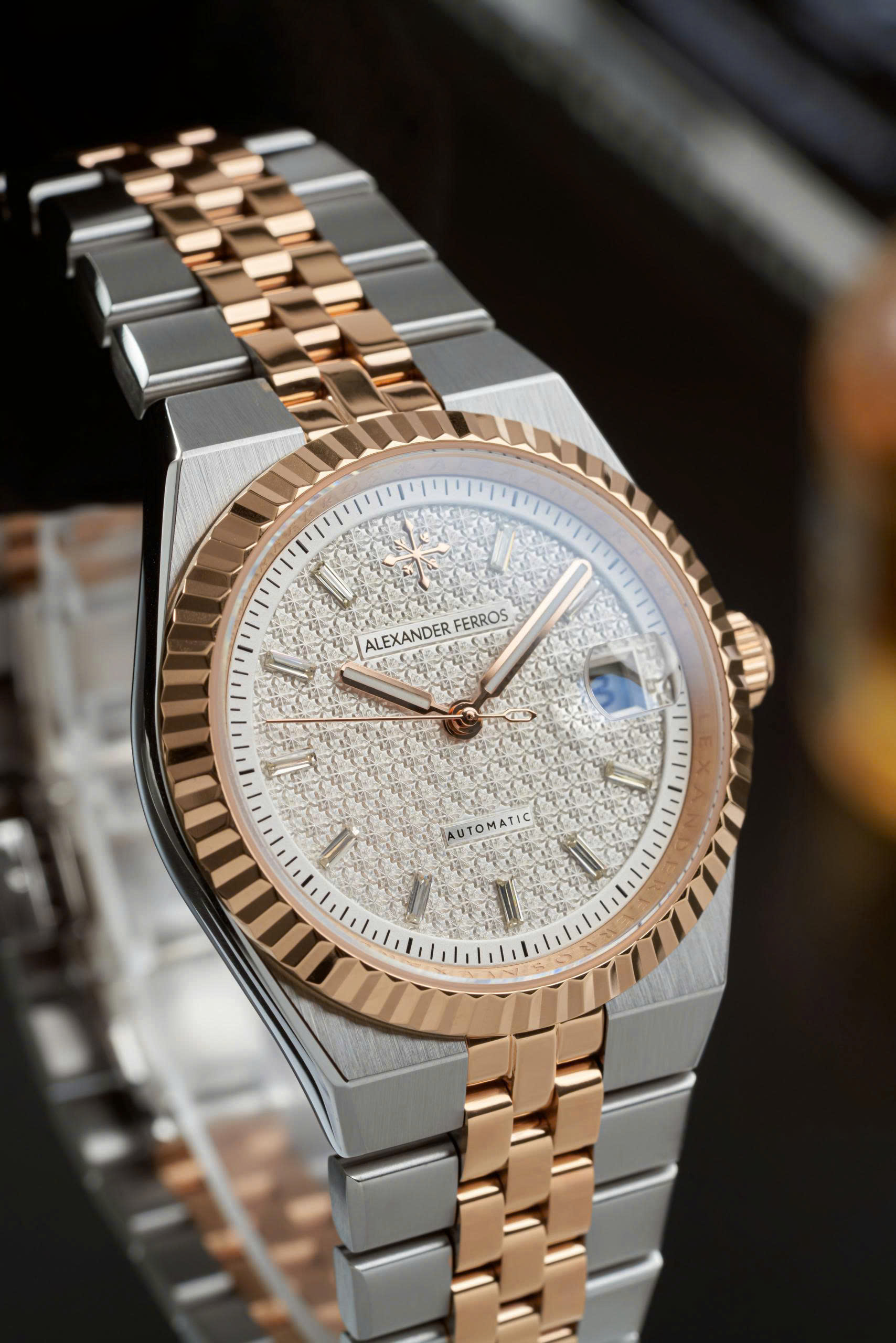 ĐỒNG HỒ NAM ALEXANDER FERROS 8272D/022 AUTOMATIC 37.5MM