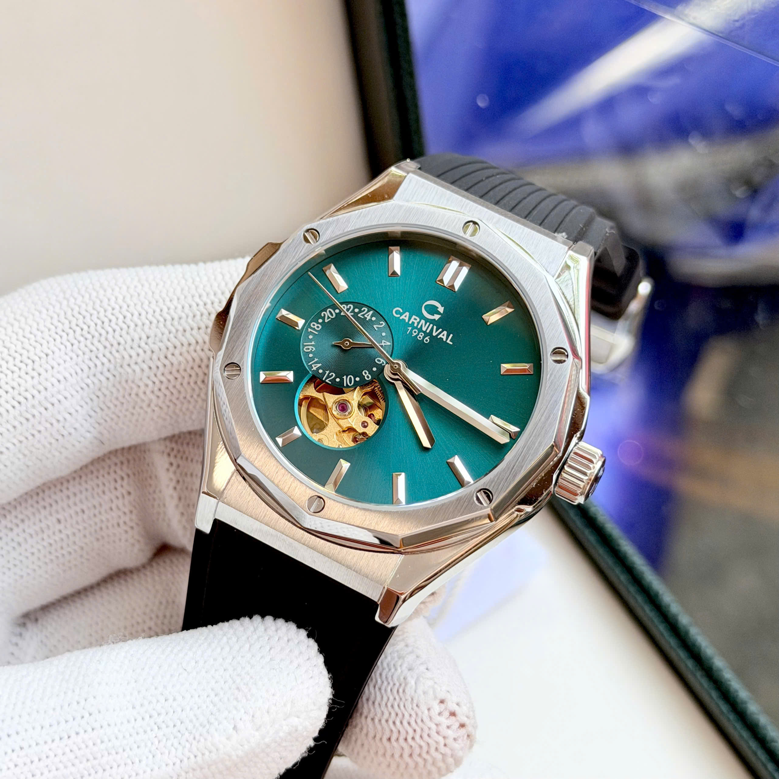 ĐỒNG HỒ NAM CARNIVAL 8189G VT DCS XL AUTOMATIC 42MM