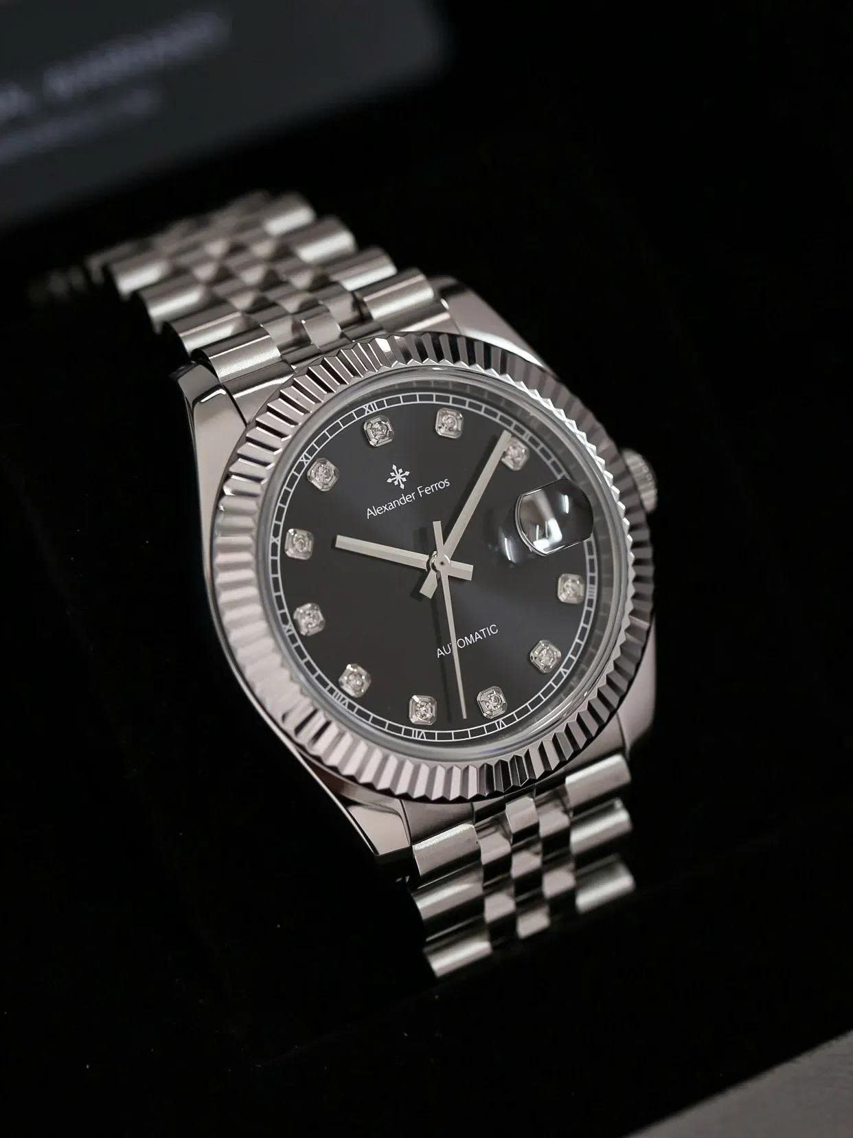 ĐỒNG HỒ NAM ALEXANDER FERROS 8132S/01 AUTOMATIC 40MM