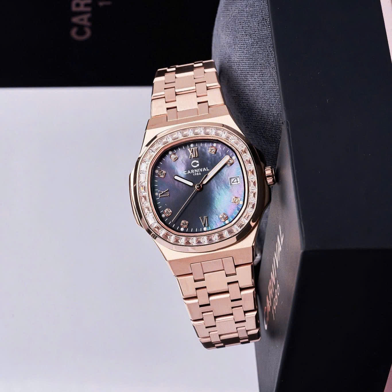 ĐỒNG HỒ NỮ CARNIVAL 8160L2 VH DK QUARTZ 34MM ( XÀ CỪ ĐEN )