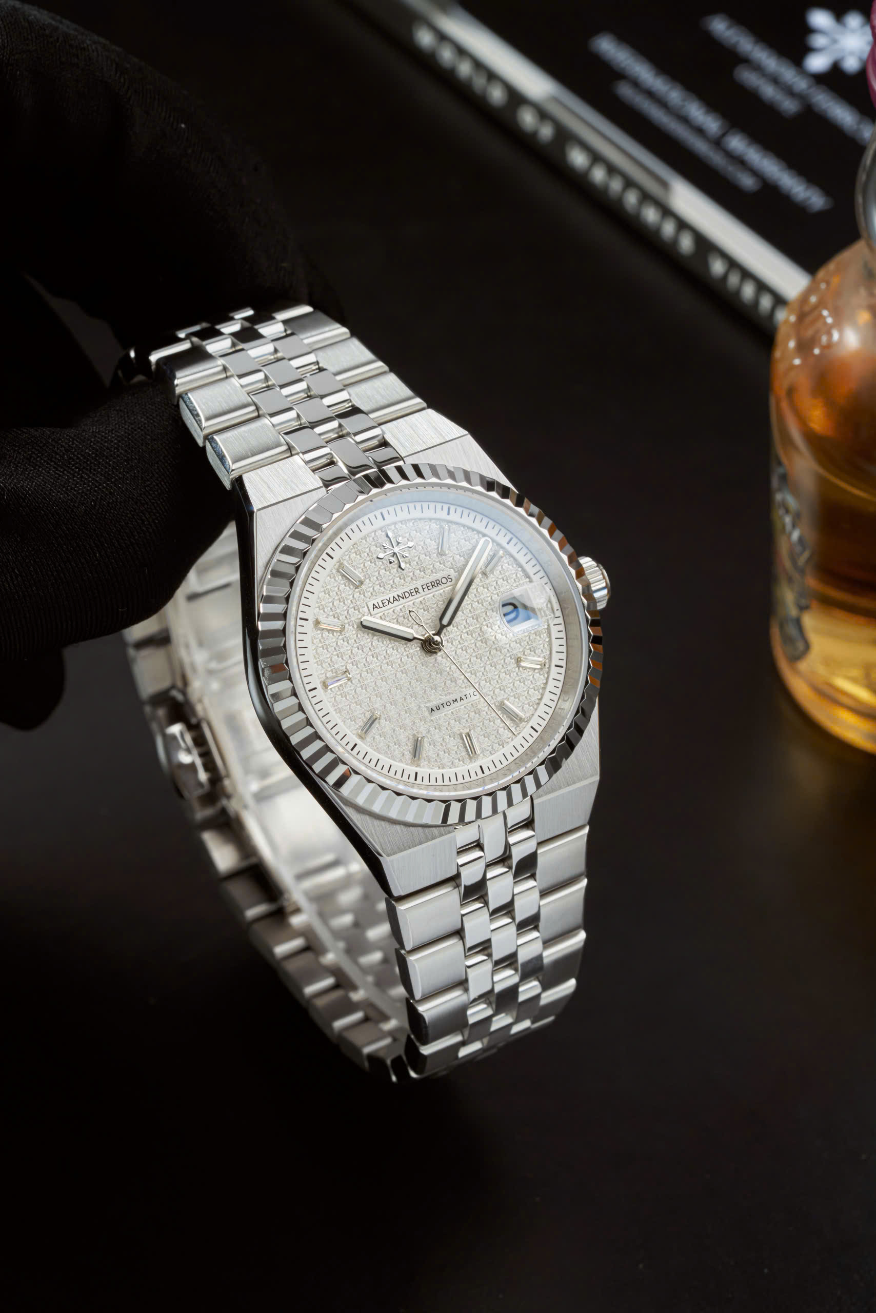 ĐỒNG HỒ NAM ALEXANDER FERROS 8272S/022 AUTOMATIC 37.5MM